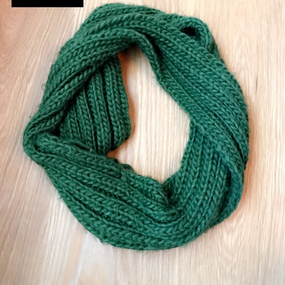 Green scarf